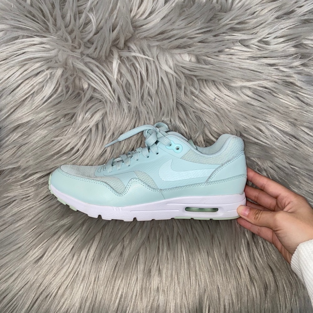 Nike W Air Max 1 Ultra Essentials